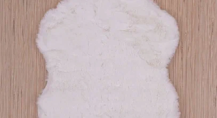 Ковер из искусственного меха Krolik 1000A T1120_CREAM шкура